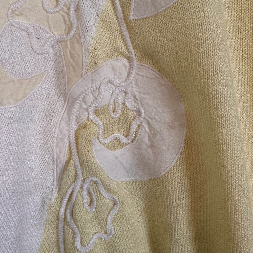 Vintage Savion Floral Appliqué Knit Sweater Top Yellow Cream USA Women’s Sz 6 - Picture 4 of 7